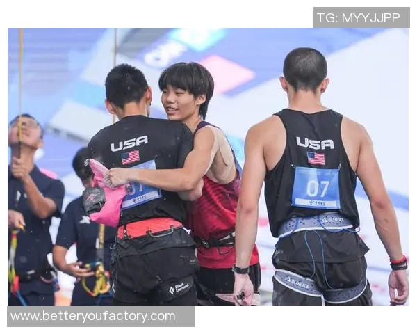 成都攀岩队的防守策略揭秘与攀岩深度分析