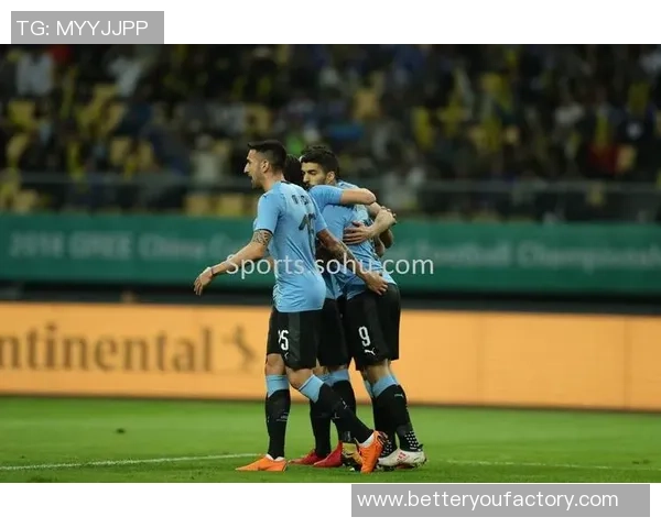 乌拉圭与捷克激战正酣比分揭晓精彩瞬间回顾 乌拉圭与捷克激战正酣比分揭晓精彩瞬间回顾